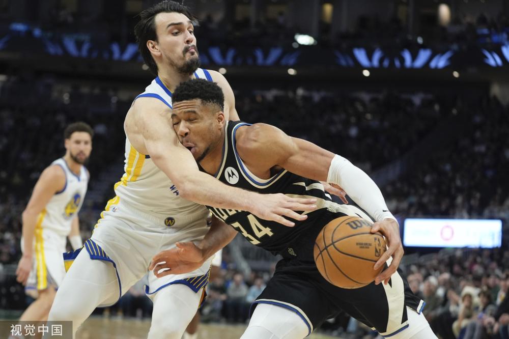 热身赛中 热身赛中