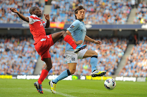 利物浦与布 利物浦与布